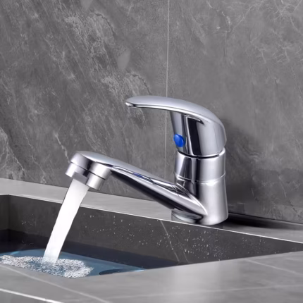 robinet de lavabo de salle de bain
